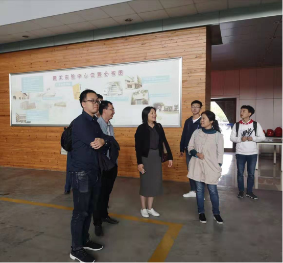成人直播