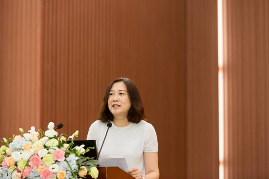 成人直播