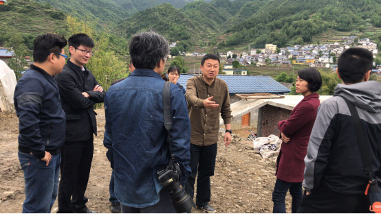 成人直播